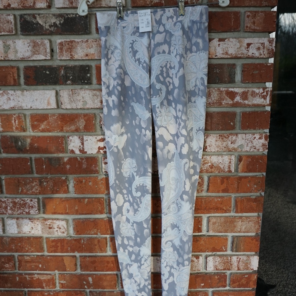 Peony & Me Floral Leggings